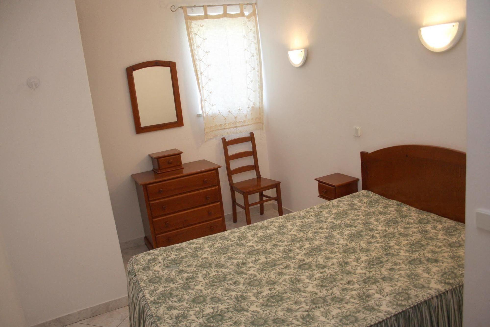 קווארטיירה Kings Apartments מראה חיצוני תמונה