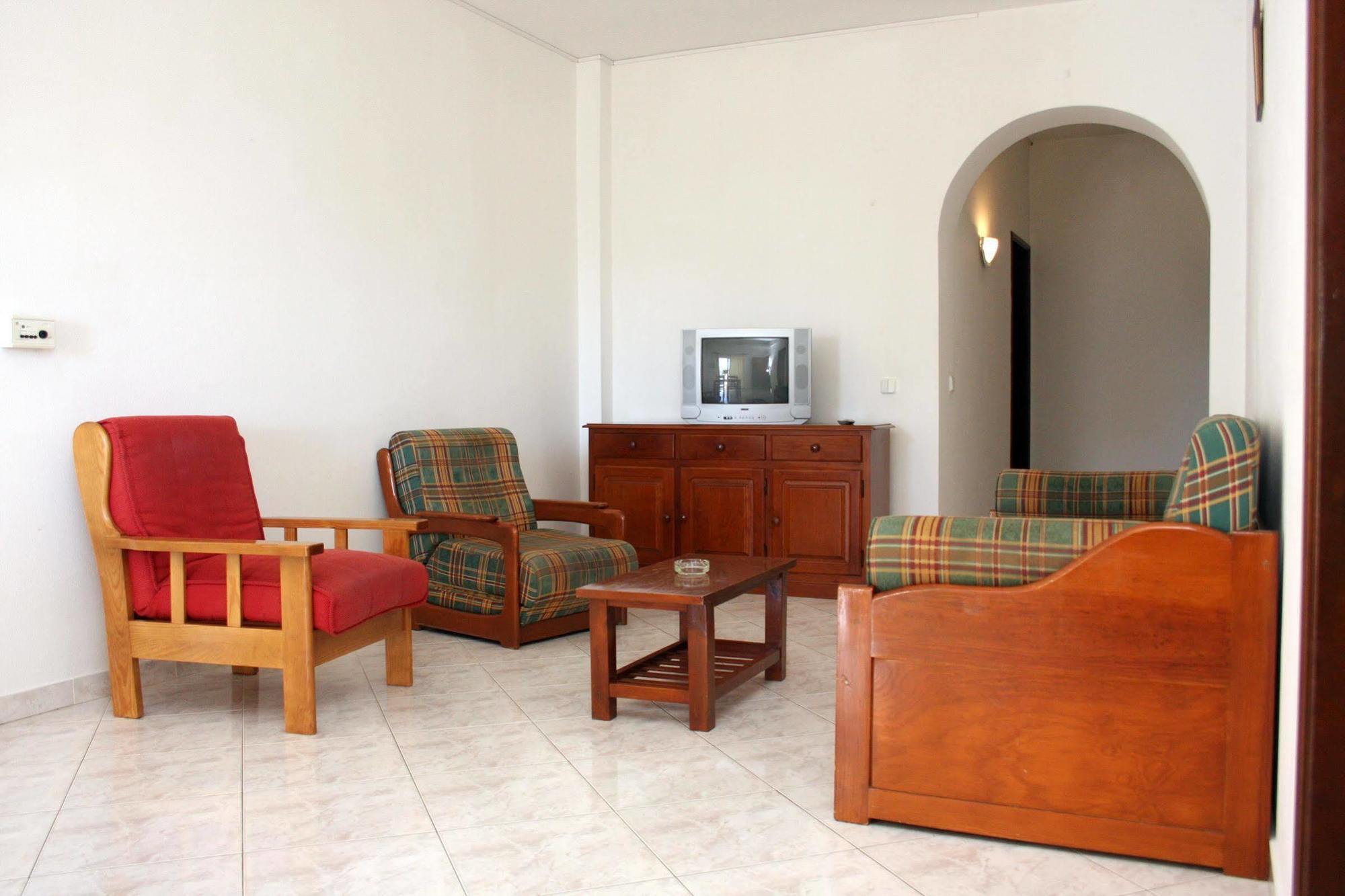 קווארטיירה Kings Apartments מראה חיצוני תמונה
